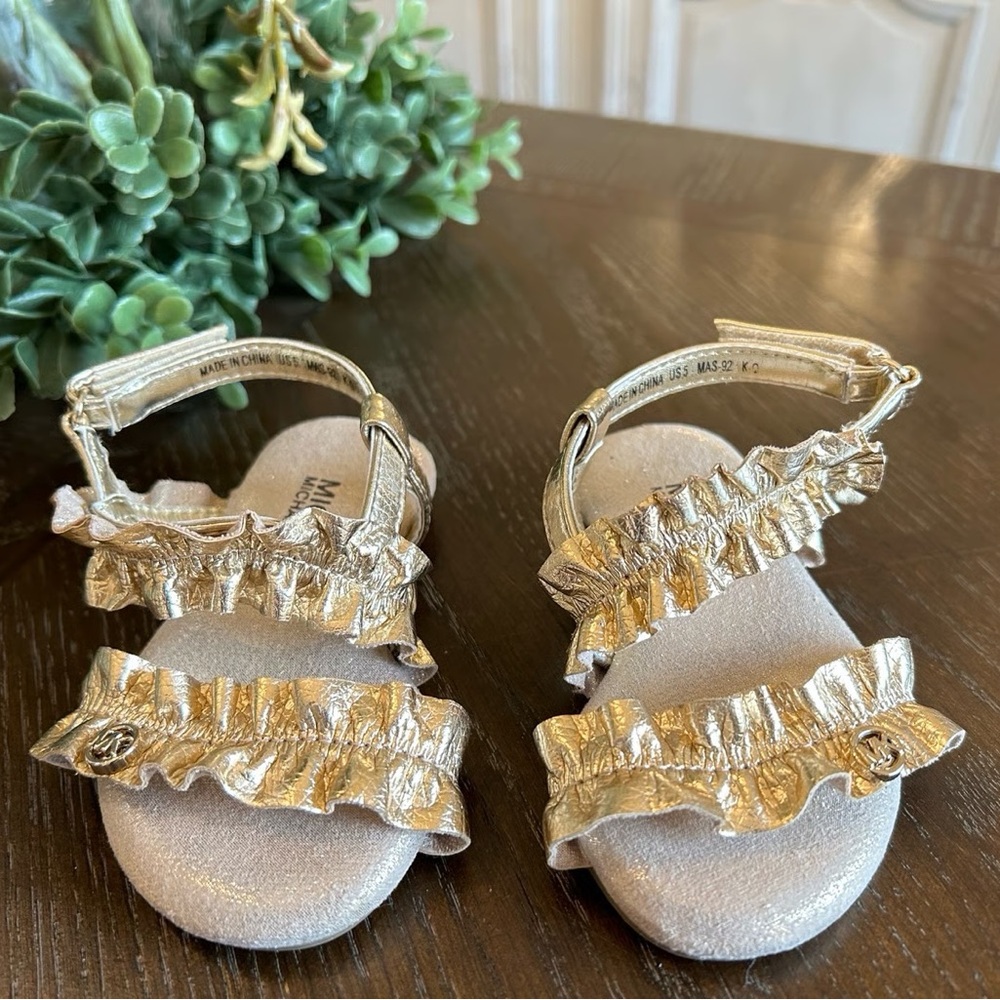 MICHAEL Michael Kors Demi Frillz Gold Ruffle Sandals Baby Infant Size 6 NEW